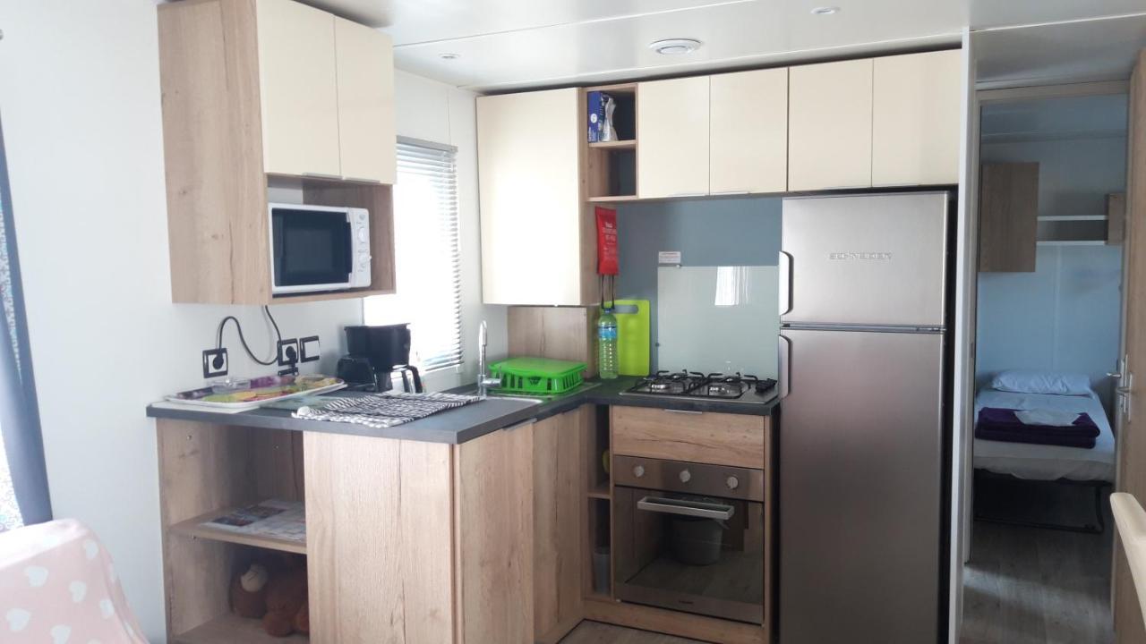 Mobilhome 6 A 8 Personnes Canet-en-Roussillon Exteriör bild