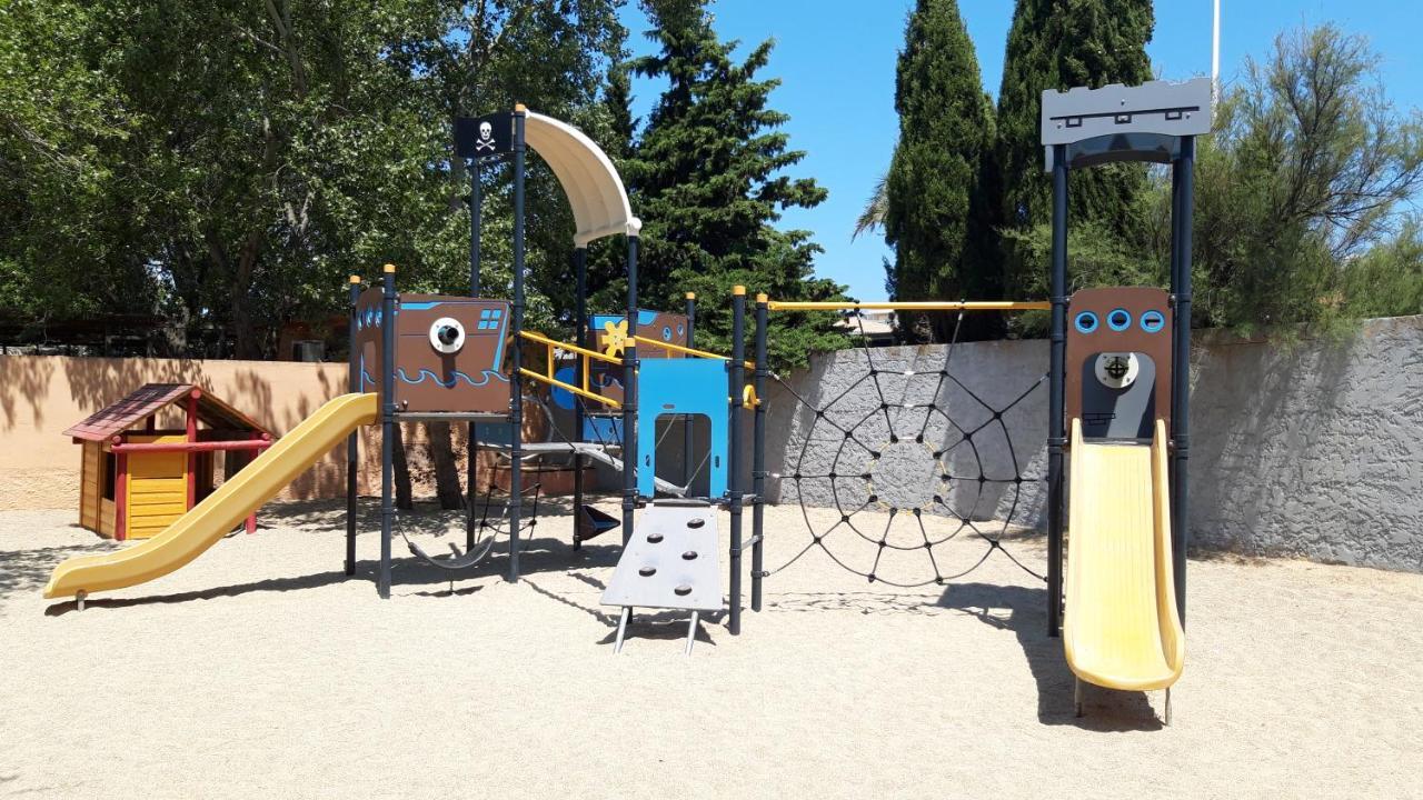 Mobilhome 6 A 8 Personnes Canet-en-Roussillon Exteriör bild