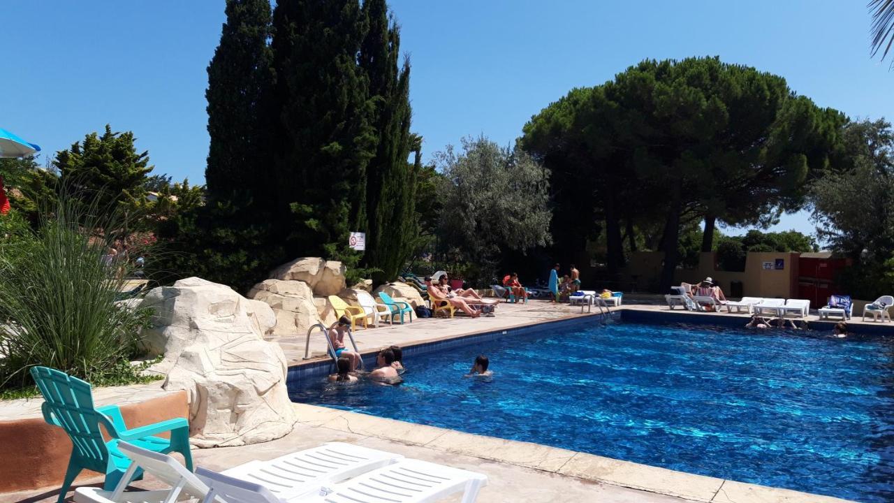 Mobilhome 6 A 8 Personnes Canet-en-Roussillon Exteriör bild